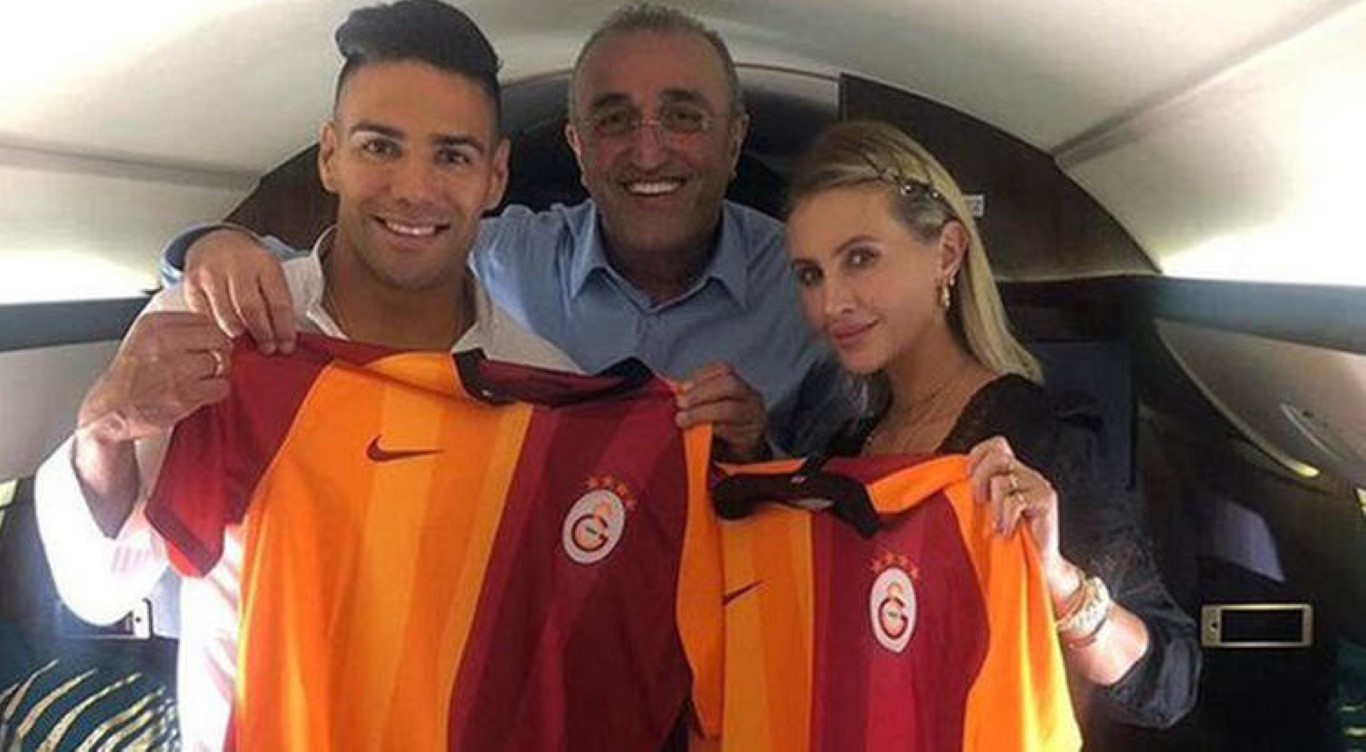 Galatasaray’da ortalığı karıştıracak Falcao iddiası! ’’El altından bonservis ödendi’’