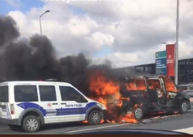 İstanbul Havalimanı’nda seyir halindeki VIP araç alev alev böyle yandı