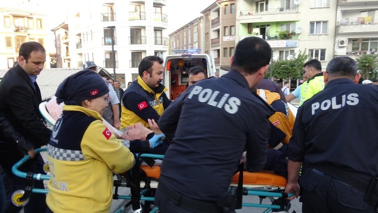 Muğla’da otomobilin çarptığı Ayşegül öldü, sürücü şok geçirdi