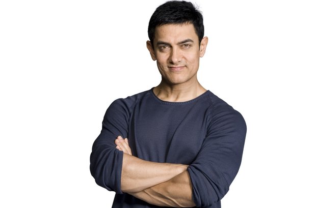 Aamir Khan’dan anlamlı yardım! 1 KG un diye gittiler ama...