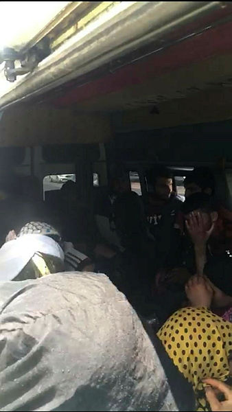 14 kişilik araçtan 35 kişi çıktı! Adana’da görenleri hayrete düşüren olay