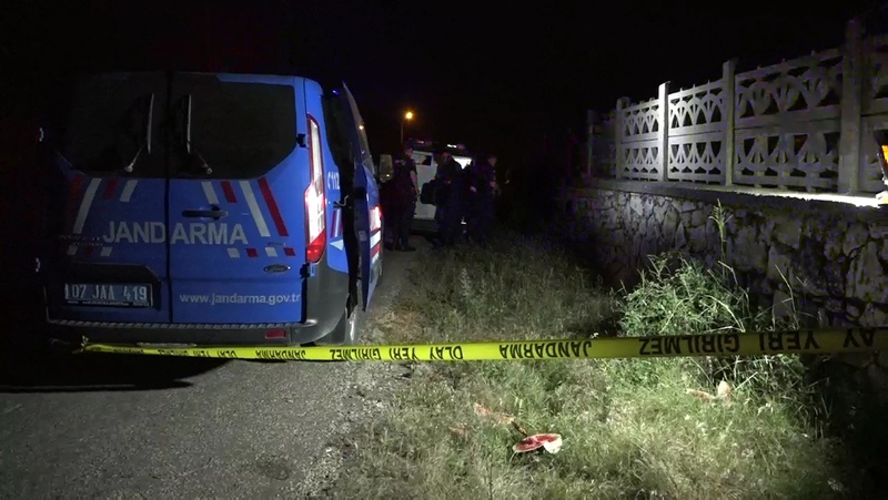 Tarlaya girince şoke oldular! ’Kesmece’ hırsızlık