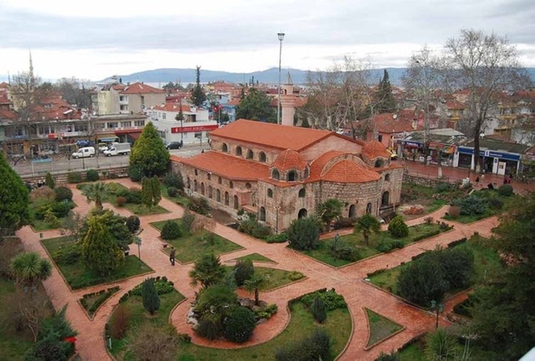 İstanbul’daki Ayasofya tartışılırken İznik’teki Ayasofya 9 yıldır cami olarak hizmet veriyor