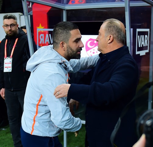 Galatasaray taraftarından Arda Turan’a tam destek