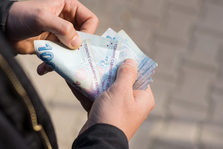 Yurt içi piyasalar Merkez Bankası’na odaklandı! Faizler düşecek mi?