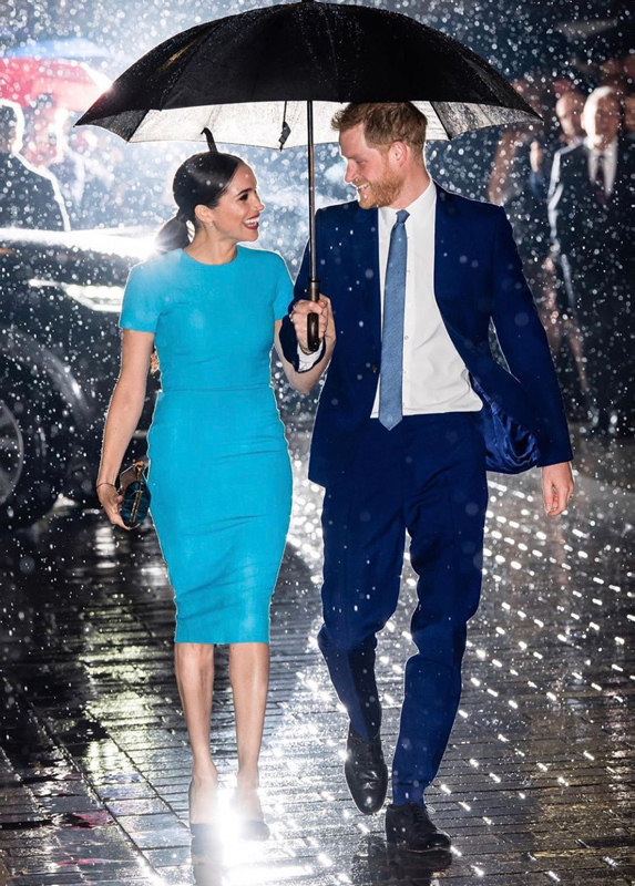 Prens Harry hakkında flaş iddia: Çaresizce çabalıyor!