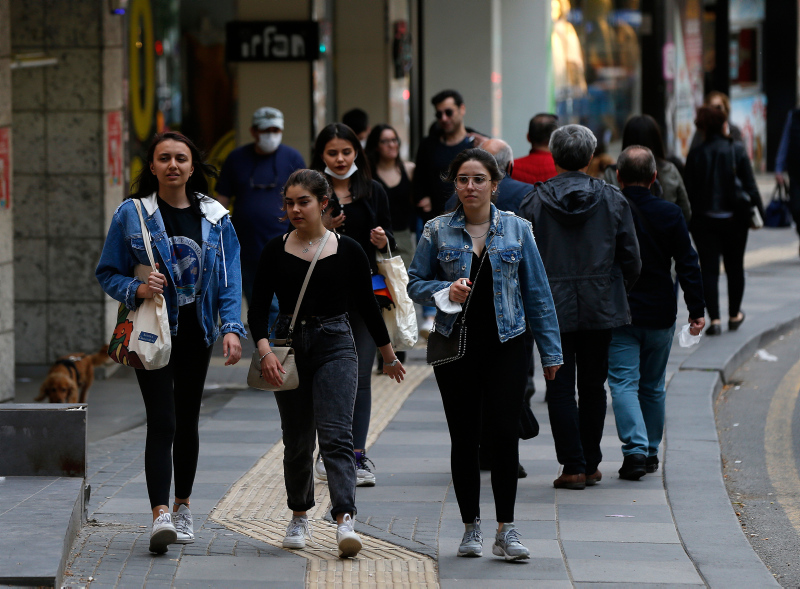 Bilim insanları ilk kez duyurdu: Koronavirüsü durdurmakta karantinadan daha etkili