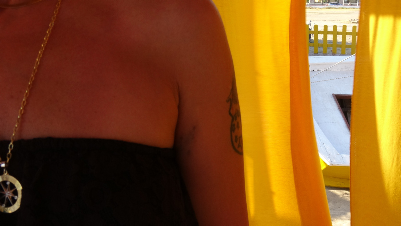 Ayvalık’ta mekanda anne kıza darp iddiası! İşletme sahibi: Asıl onlar bizi darp etti