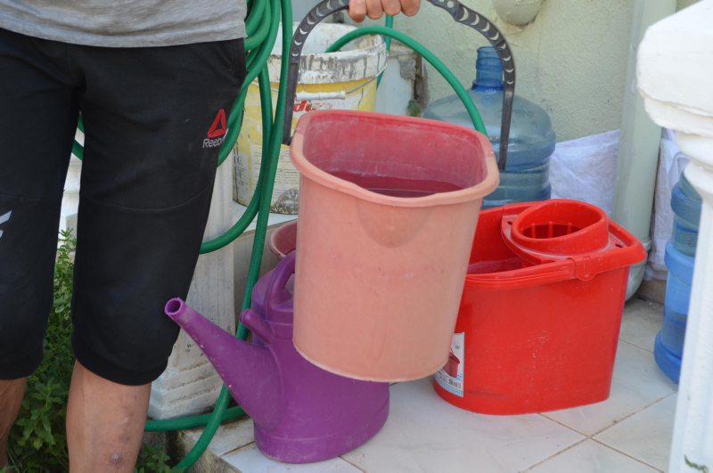 6 yıldır su sorunları devam ediyor! İzmirliler böyle isyan etti: Pandemi sürecinde ellerimizi yıkayacak su bulamadık