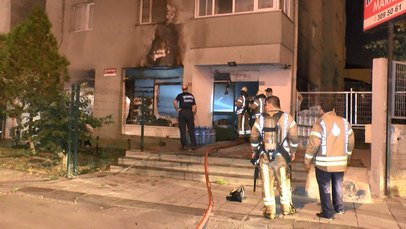 İstanbul Kartal’da bir markette patlama meydana geldi!