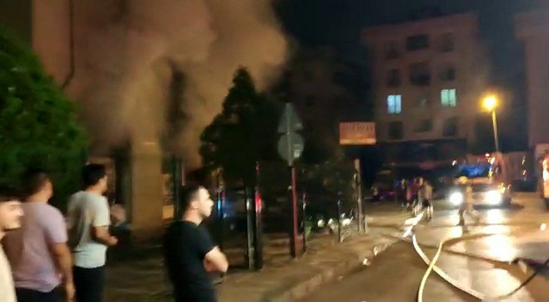 İstanbul Kartal’da bir markette patlama meydana geldi!