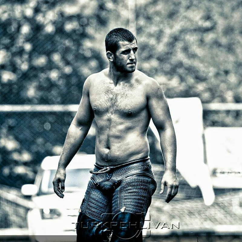 Başpehlivan sokak ortasında öldürüldü! Polisten dikkat çeken araştırma!