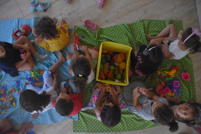 Pankartı gören şaka zannetti! İzmir’de şaşkına çeviren olay