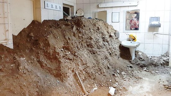 Yıkılma tehlikesiyle karşı karşıya! İBB'nin skandal kazısı sonrası flaş gelişme