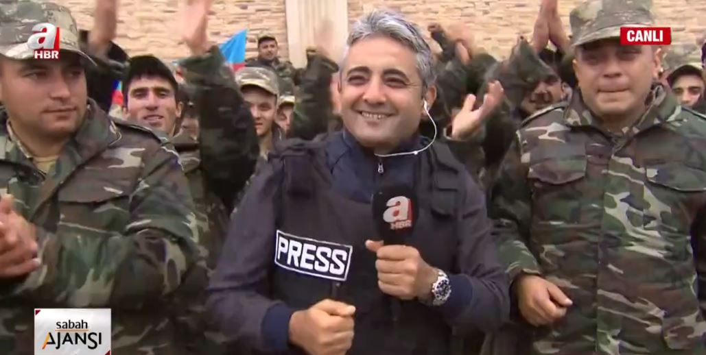 Son dakika: Azerbaycan askerleri A Haber canlı yayınında seslendi: Ver mehteri Türkiye
