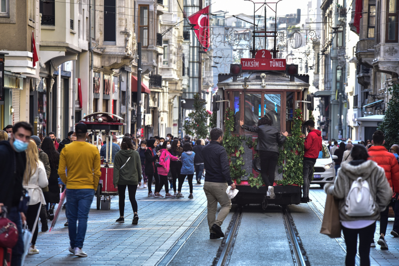 Evde bulaş oranı yüzde 70’i buldu! Yeni tedbirler yolda...