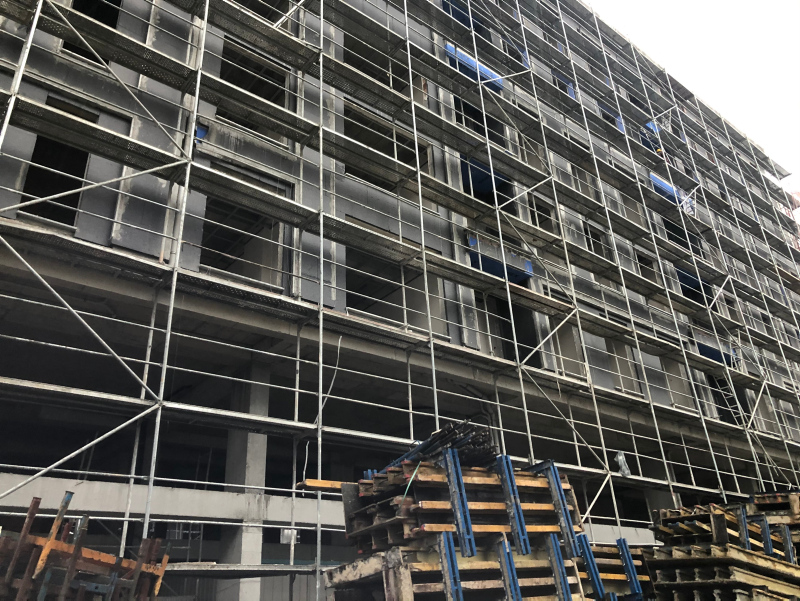 Son dakika: İstanbul’da feci ölüm kamerada! Telefonla konuşurken yere yığıldı