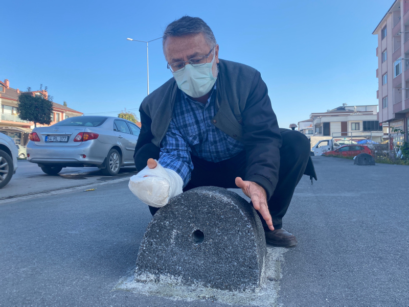 Ölümden döndü! Aynı taşa tam 6 kez takılıp düştü...