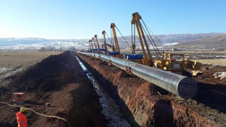 Türkiye ile Azerbaycan arasında yeni bir doğalgaz hattı kuruluyor! İmzalar bugün