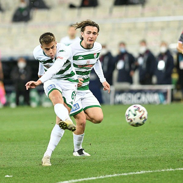 Galatasaray ve Fenerbahçe arasında yeni transfer savaşı! Ocak ayında büyük rekabet olacak