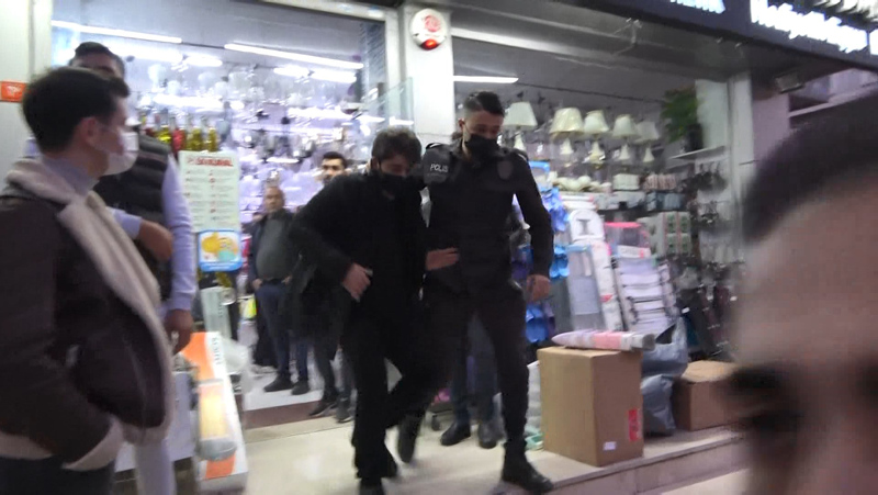 İstanbul’da 11 yaşında kıza taciz! Çığlığına koşup yardım ettiler