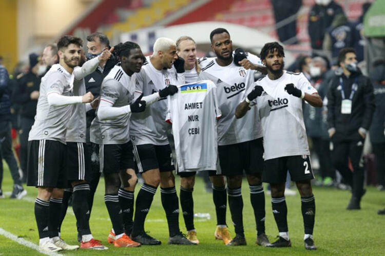 Kayserispor Beşiktaş maçı | Sahalarda ender görülen olay! Herkes bunu konuşuyor