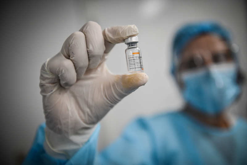 Koronavirüs aşısı sonrası antikor testi yapılmalı mı? Uzman isimden flaş açıklama