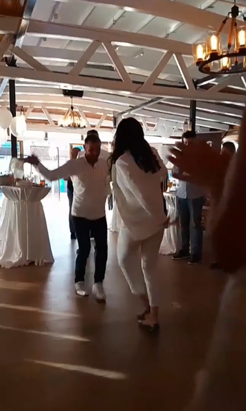 Antalya’da ’pes’ dedirten görüntü! 1900 kişi ne maske taktı ne de mesafe kuralına uydu