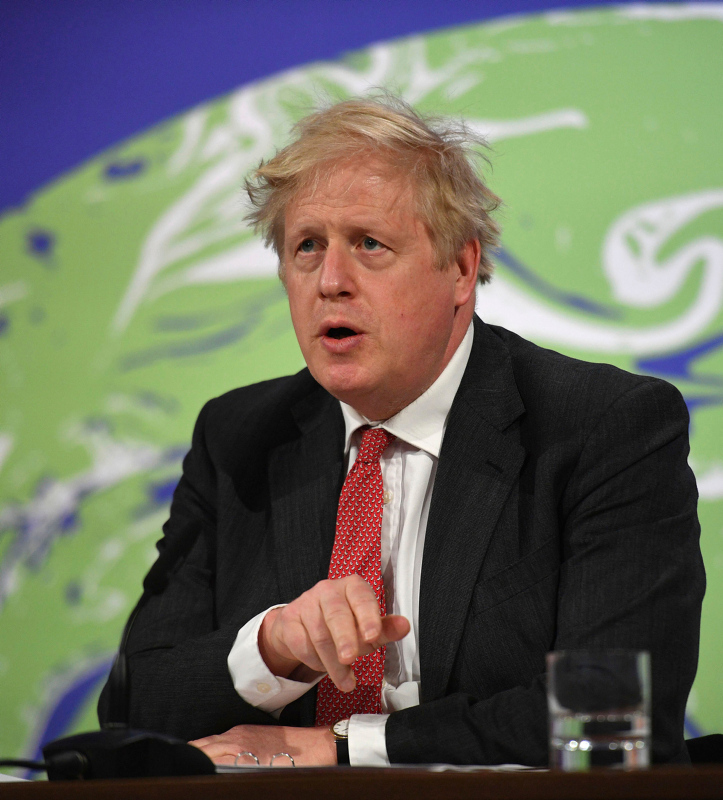 Boris Johnson’dan skandal sözler! Özür diledi