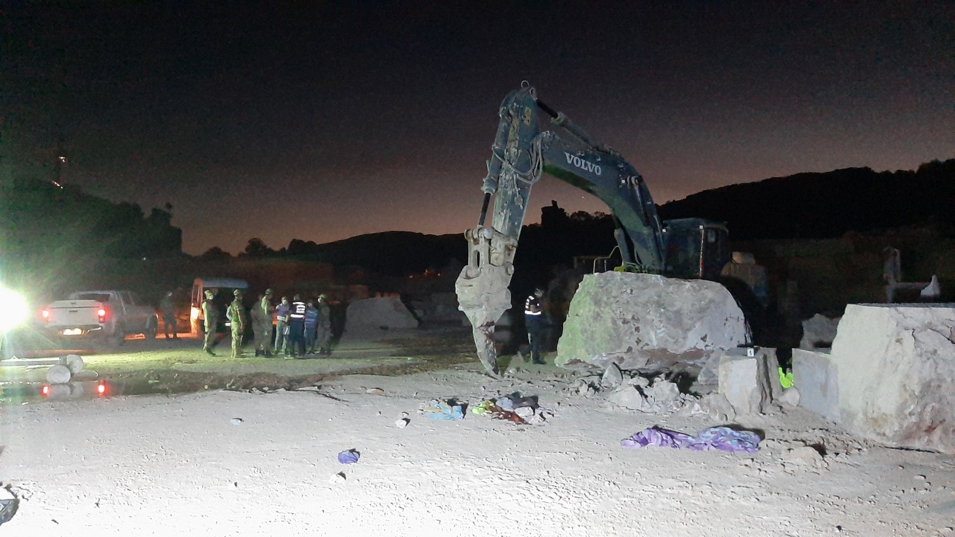 Adıyaman’daki mermer ocağında feci ölüm! Ekskavatör mermer bloğu önünde dinlenen işçiyi parçaladı
