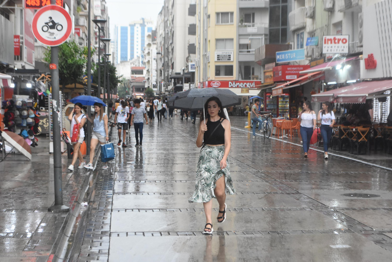 Sıcaklıklar artacak mı? Hava durumu nasıl olacak? Uzman isim A Haber canlı yayınında vatandaşları uyardı