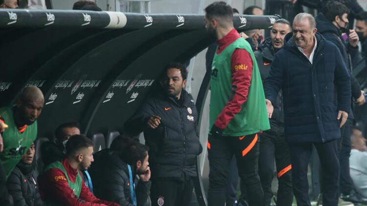 Fatih Terim onları öyle görünce çılgına döndü! Beşiktaş - Galatasaray maçında gözlerden kaçan detay