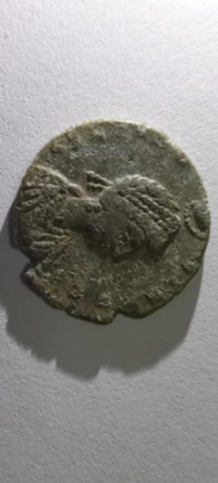 Kepçenin ucunda büyük hazine! Yol yapımı sırasında bulundu