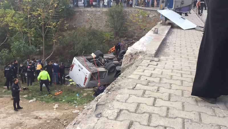 Gebze’deki servis kazasıyla ilgili korkunç iddia! 3 kişi ölmüş 19 kişi yaralanmıştı