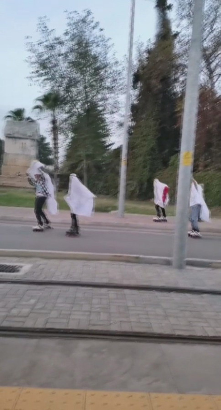 Antalya’da tepki çeken görüntü! Hayalet kılığında ölümle dans