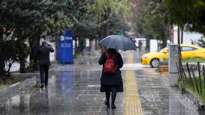 Meteorolojiden sarı kodlu uyarı! İstanbul Ankara İzmir’de bugün ve yarın hava nasıl olacak?