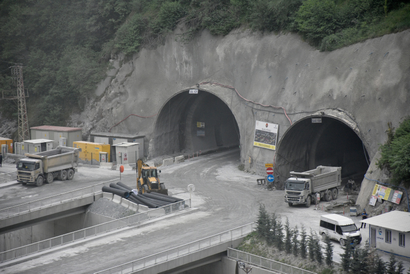 Dünyanın en uzun 3’üncü tüneli: Zigana! 58,1 milyon TL tasarruf sağlanacak