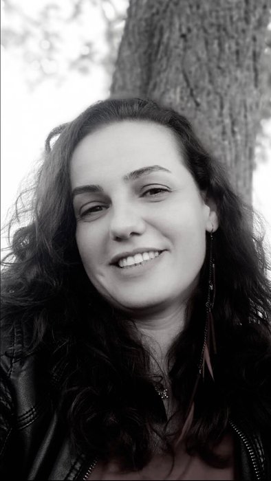 Müge Anlı canlı yayınına damga vuran dolandırıcılık! Ölen anneme benziyorsun diyerek...