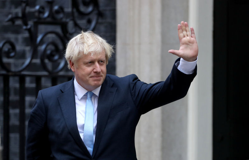 İstifaya sürüklenen bir başbakan! Boris Johnson sonrası İngiltere’yi ne bekliyor?
