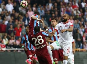 Antalyaspor - Trabzonspor maçından kareler