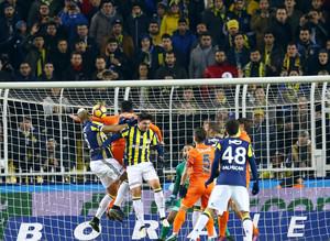 Fenerbahçe - Medipol Başakşehir maçından kareler