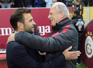 Galatasaray ikinci yarıya galibiyetle başladı