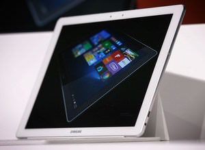 Samsungdan Windows tablet: TabPro S