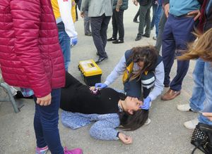 Seçmene baskı yapan HDP’lilere anında gözaltı