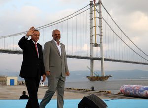 Osmangazi Köprüsü açıldı!