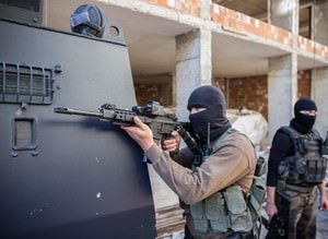 Silvan'da terör saldırısı: 1 şehit, 1 yaralı - 1