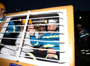 Yıldırım, maden işçileriyle iftarda bir araya geldi