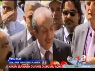 Bakandan İsrail'e ambargo mesajı