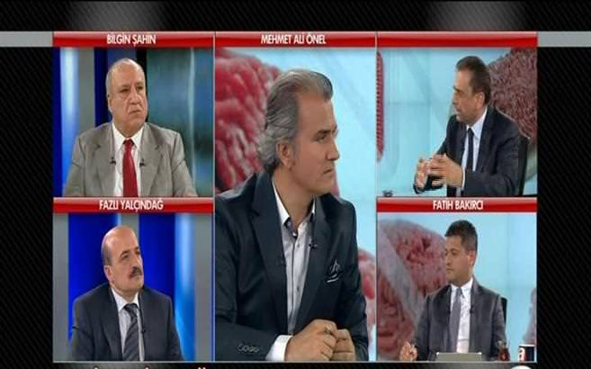 Tavuğun gagasından bile kıyma yapılıyor!