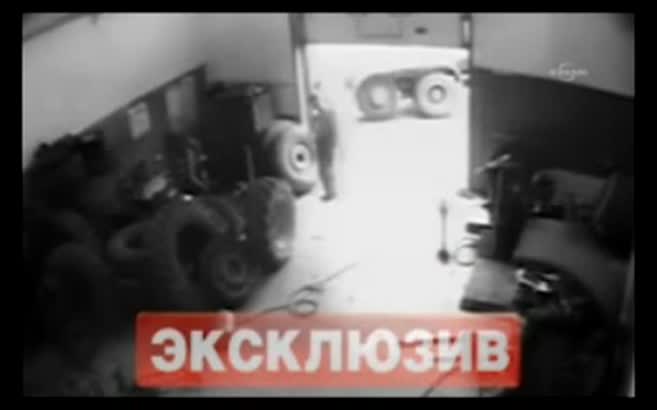 Rusya'da atölyede patlama anı kamerada